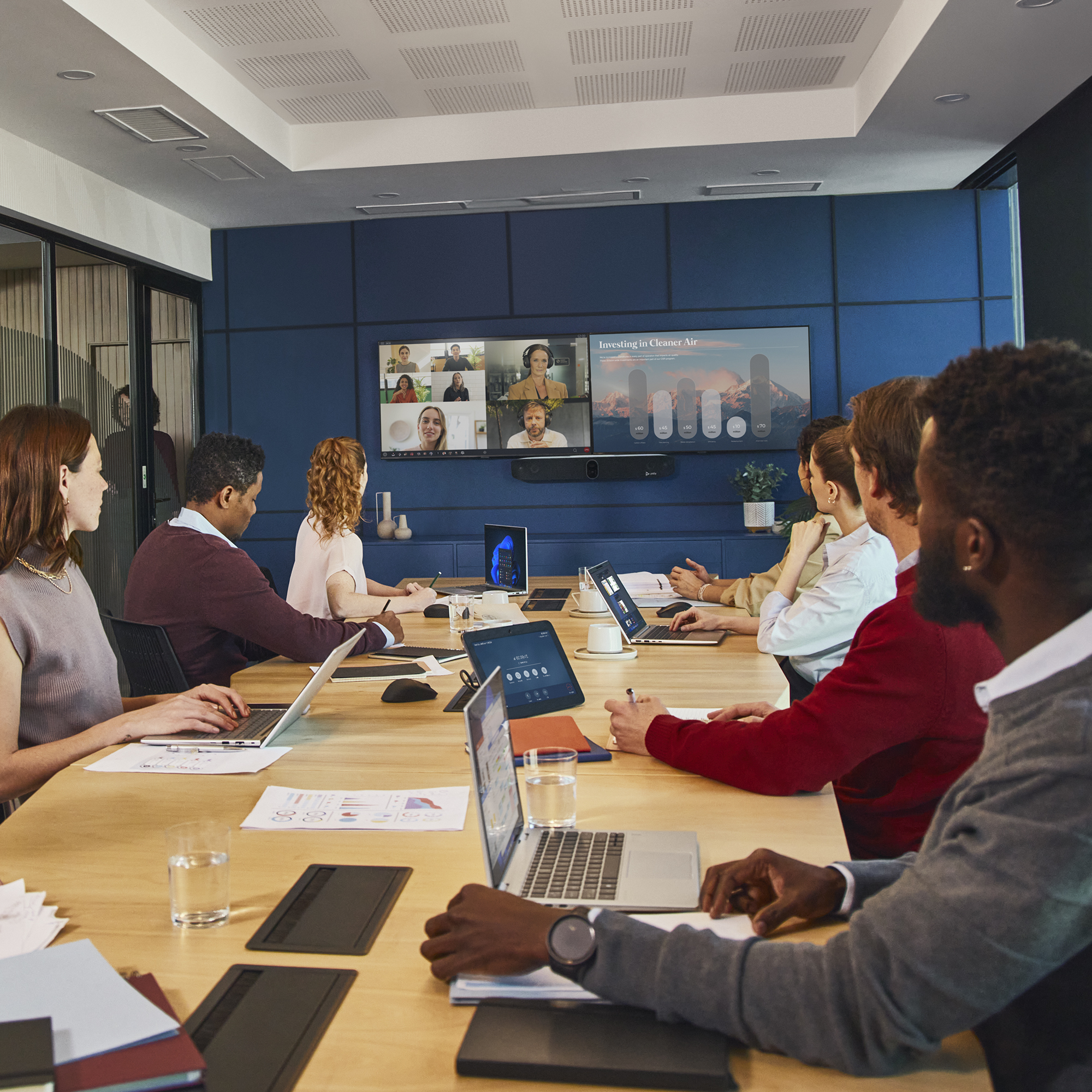 HP Poly Wideobar Poly Studio X72 All-in-One bez łączności radiowej i kabla zasilającego TAA - obrazek 3
