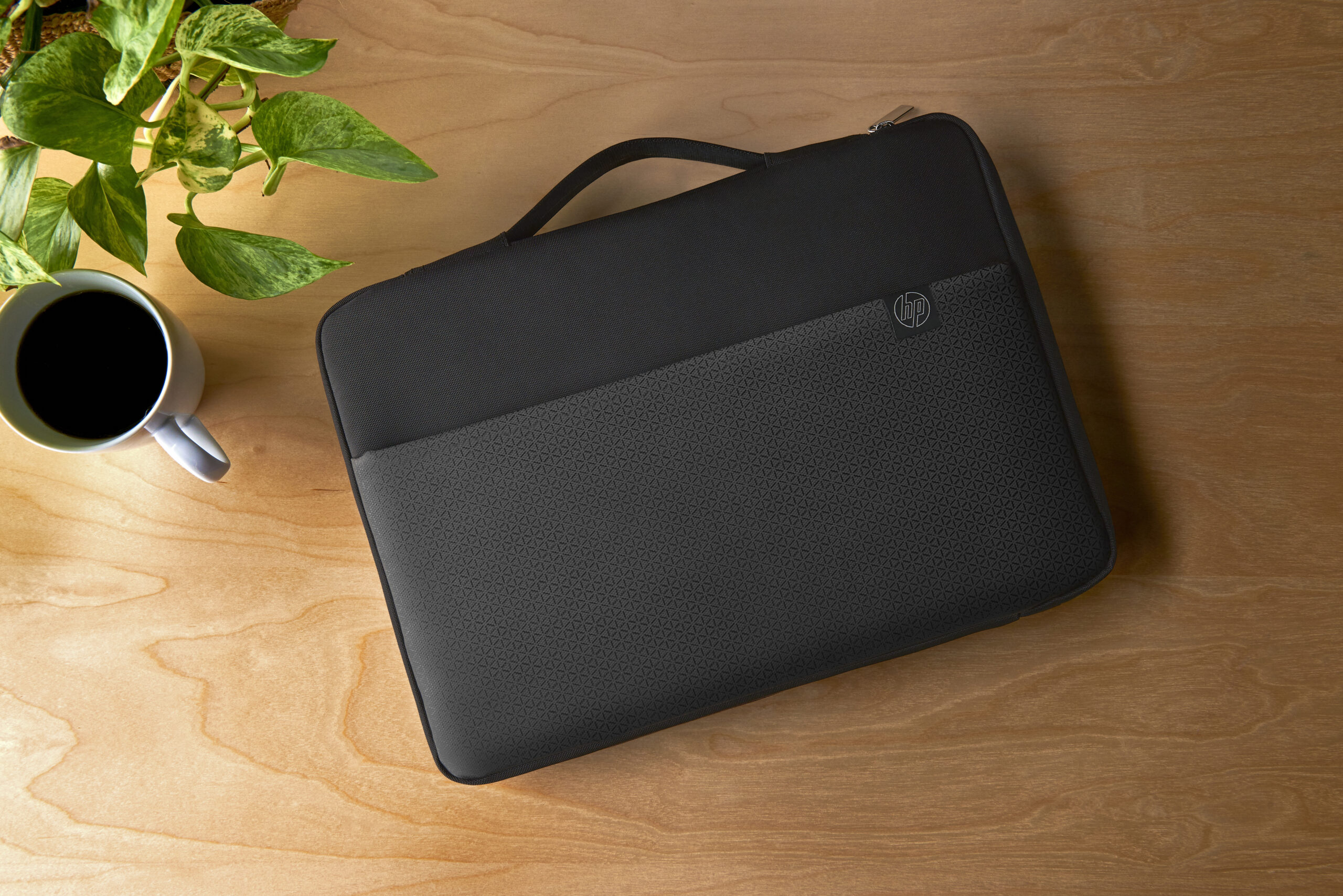 HP 14" Carry Sleeve Black/Silver 35,6 cm (14") Etui kieszeniowe Czarny, Srebrny - obrazek 5