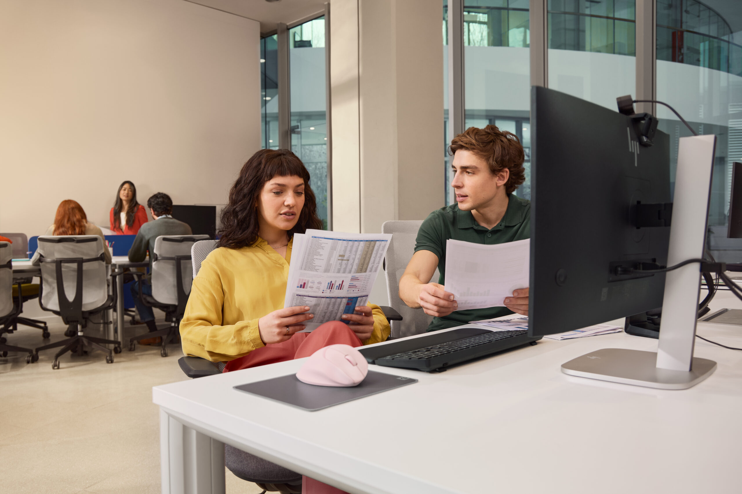 HP 720M Tilt Ergonomic Mysz bezprzewodowa - różowa - obrazek 3