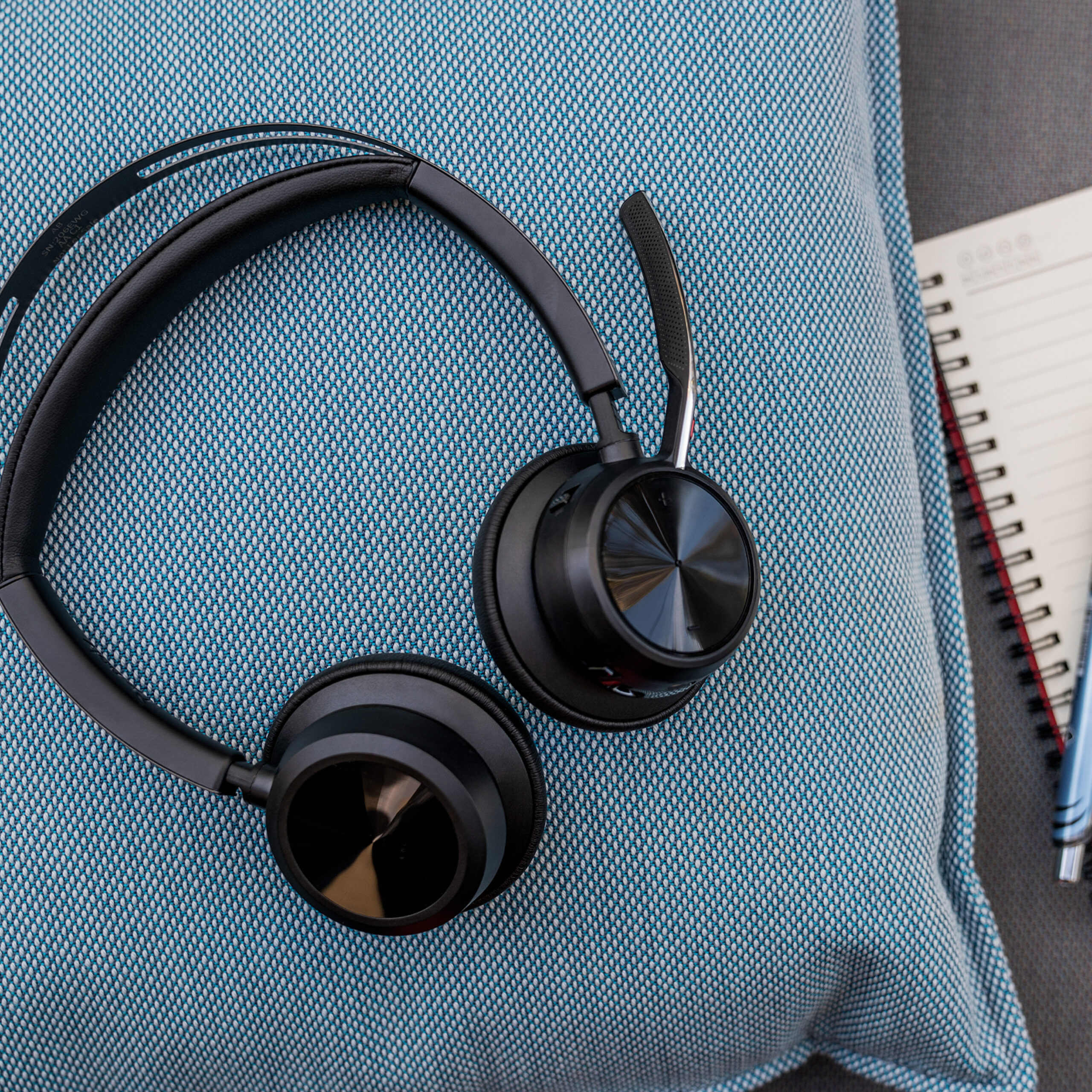 HP Poly Voyager Focus 2 USB-C Headset (9T9J3AA#AC3) - obrazek 5